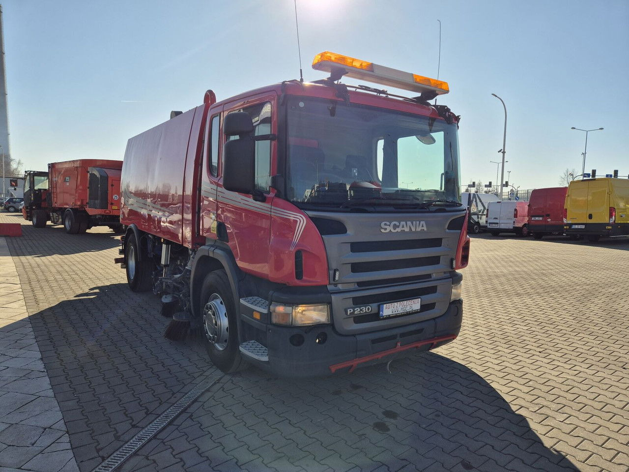 Scania P230 4X2 / Sweeper / Johnston VX800 / Sprayer / LOW Mileage / - מטאטא כבישים: תמונה 4 Scania P230 4X2 / Sweeper / Johnston VX800 / Sprayer / LOW Mileage / - מטאטא כבישים: תמונה 4