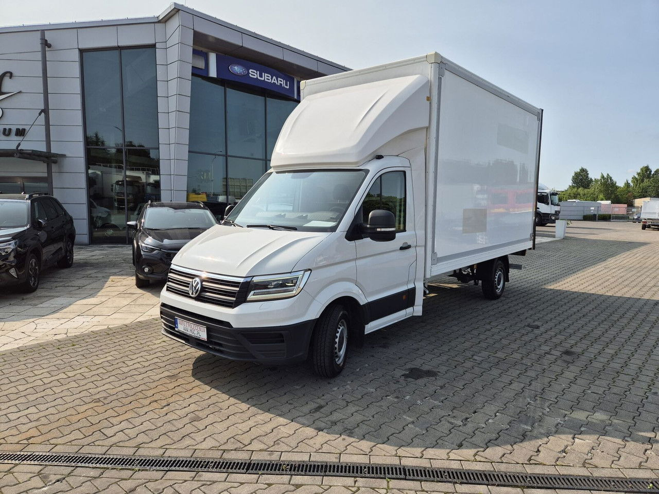 VOLKSWAGEN Crafter 2.0 TDI 177HP / High Container / Lift 750KG / Super Cond - כלי רכב מסחרי עם תיבה: תמונה 3 VOLKSWAGEN Crafter 2.0 TDI 177HP / High Container / Lift 750KG / Super Cond - כלי רכב מסחרי עם תיבה: תמונה 3