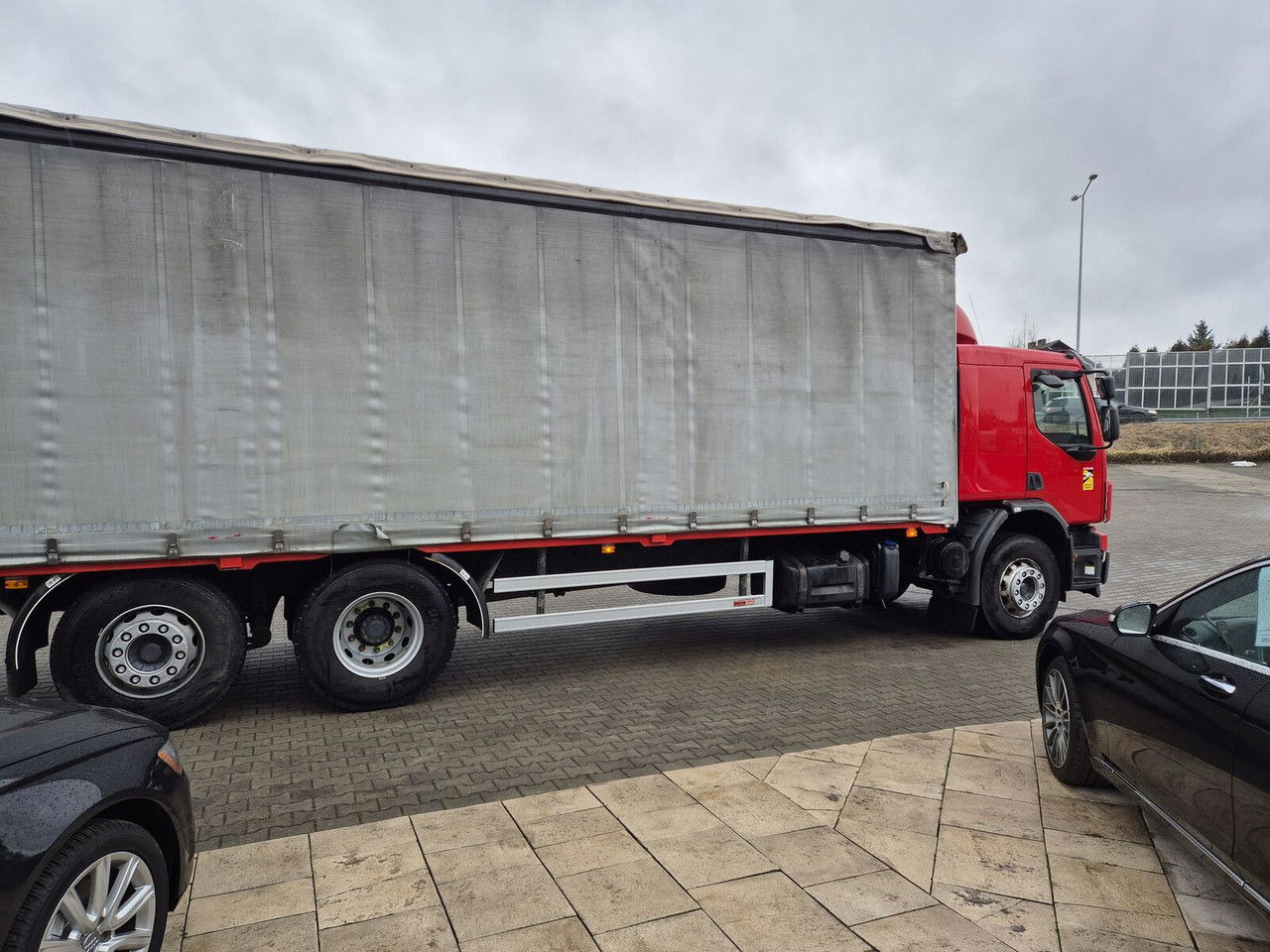 Volvo FE 320 62R / Serviced / 22 EP / Euro 4 - משאית וילונות צד: תמונה 5 Volvo FE 320 62R / Serviced / 22 EP / Euro 4 - משאית וילונות צד: תמונה 5