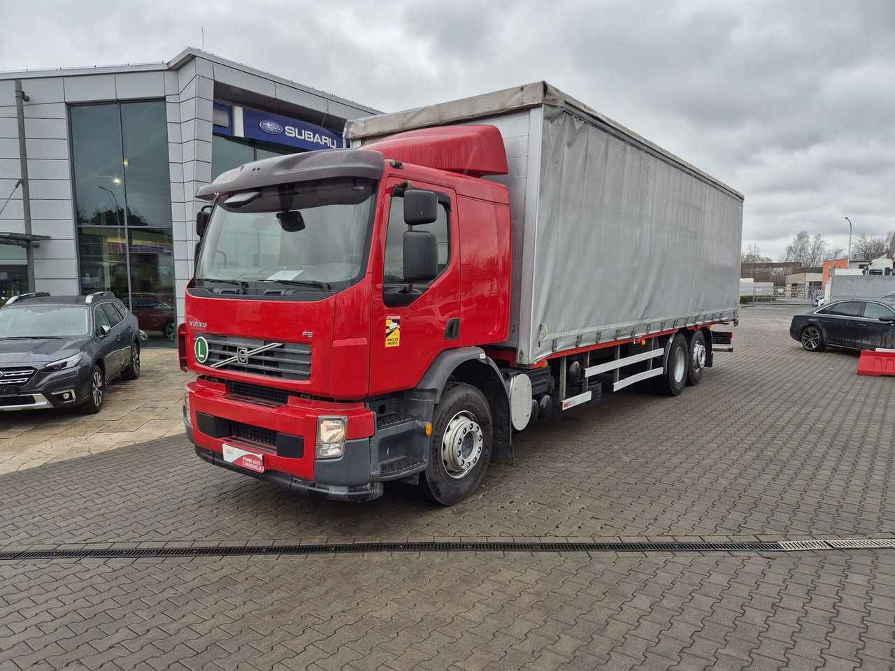 Volvo FE 320 62R / Serviced / 22 EP / Euro 4 - משאית וילונות צד: תמונה 1 Volvo FE 320 62R / Serviced / 22 EP / Euro 4 - משאית וילונות צד: תמונה 1