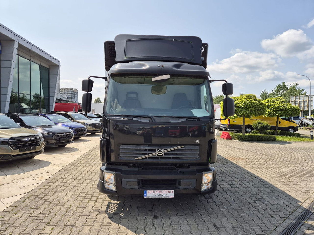 Volvo FL 240 1 Owner / Izotherm / Zepro 1500KG / Euro IV - משאית תיבה: תמונה 4 Volvo FL 240 1 Owner / Izotherm / Zepro 1500KG / Euro IV - משאית תיבה: תמונה 4