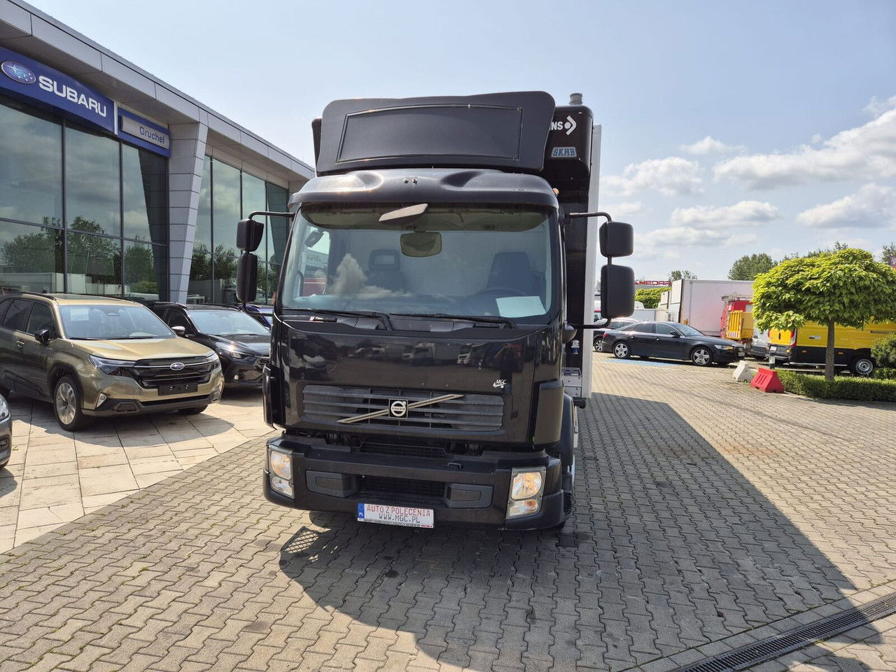 Volvo FL 240 - משאית תיבה: תמונה 3 Volvo FL 240 - משאית תיבה: תמונה 3