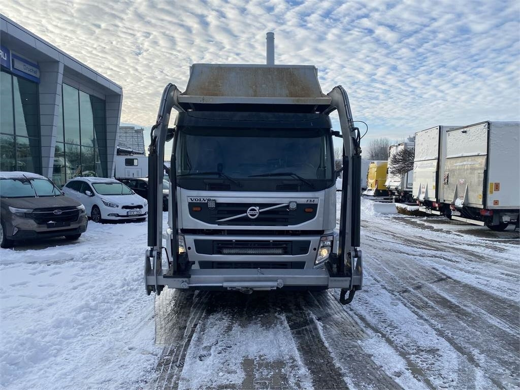 Volvo FM 420 6X2 / NTM / SUPER CONDITION - משאית אשפה: תמונה 3 Volvo FM 420 6X2 / NTM / SUPER CONDITION - משאית אשפה: תמונה 3