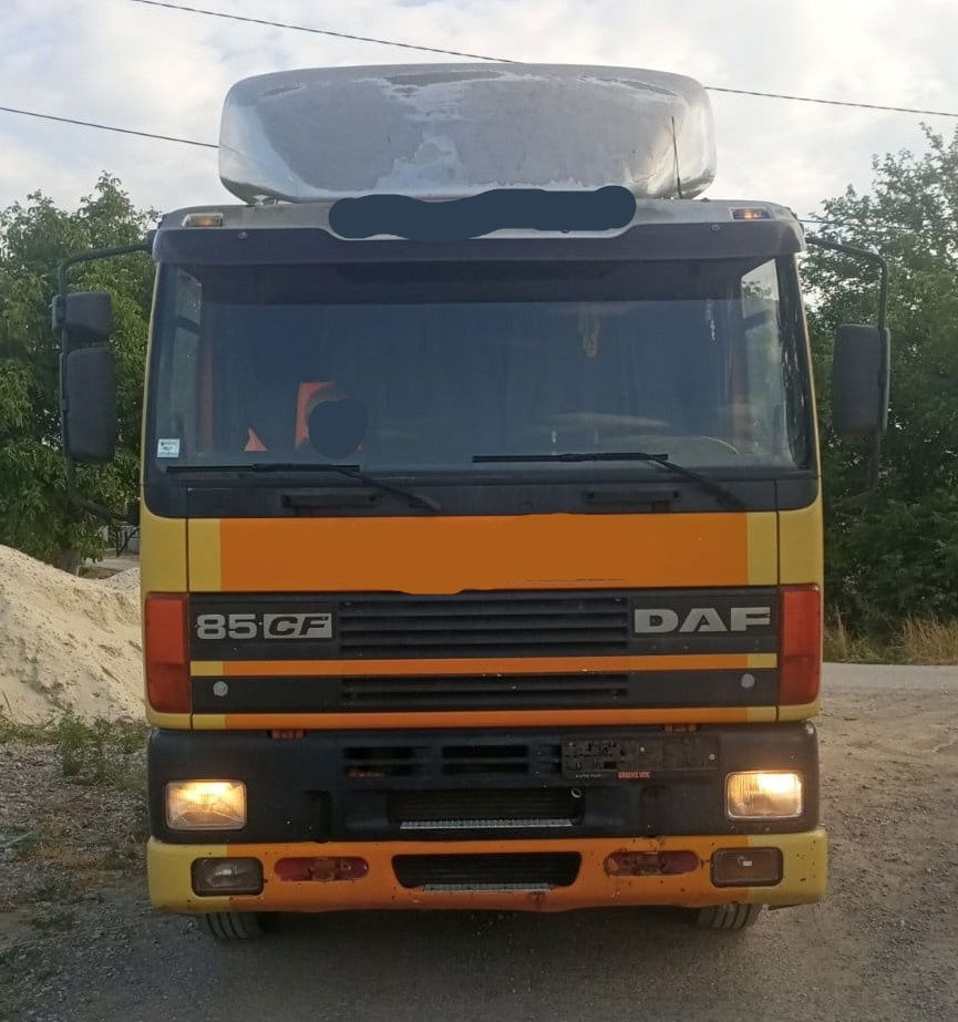 DAF CF 85.430 4x2 tractor unit - euro 2 - manual ZF - יחידת טרקטור: תמונה 2 DAF CF 85.430 4x2 tractor unit - euro 2 - manual ZF - יחידת טרקטור: תמונה 2