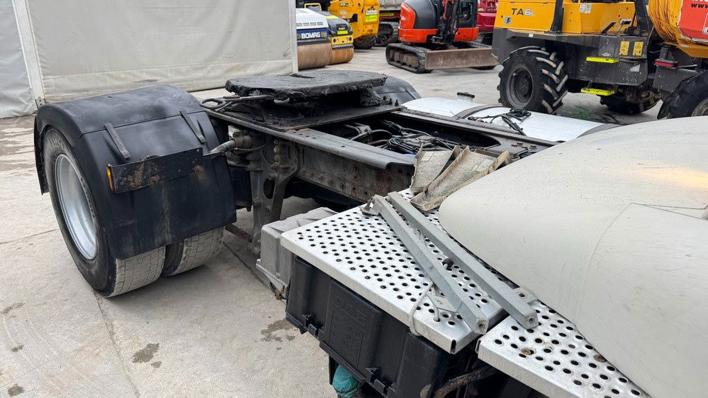 DAF FT CF 85.460 FT 4x2 euro 4 - tractor unit - יחידת טרקטור: תמונה 4 DAF FT CF 85.460 FT 4x2 euro 4 - tractor unit - יחידת טרקטור: תמונה 4