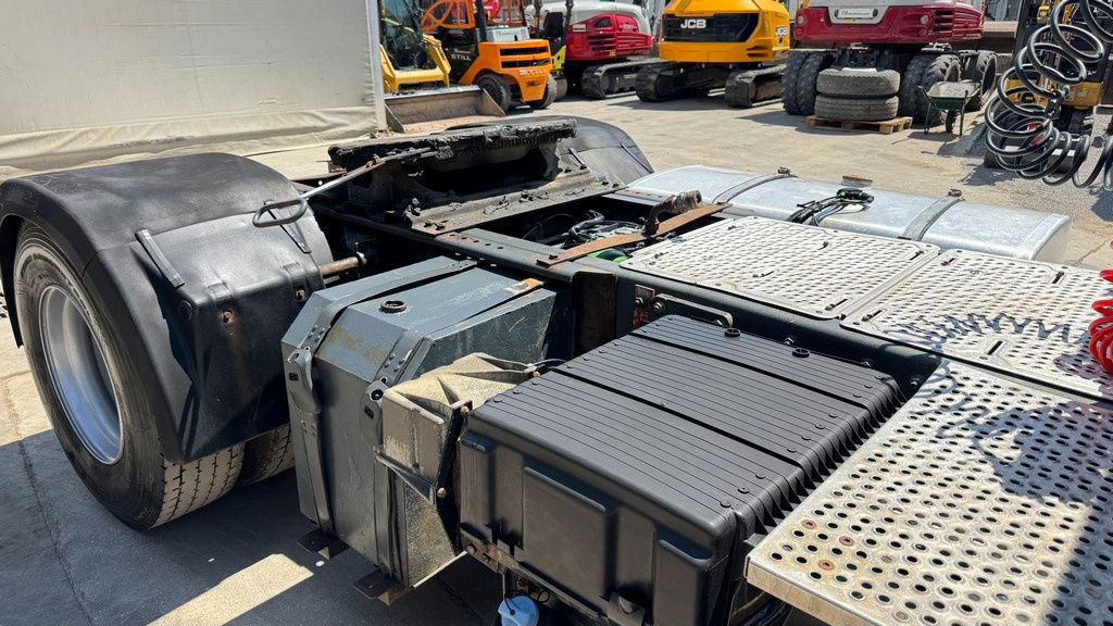 DAF FT CF 85.460 FT 4x2 - tipp. hydraulics - יחידת טרקטור: תמונה 4 DAF FT CF 85.460 FT 4x2 - tipp. hydraulics - יחידת טרקטור: תמונה 4
