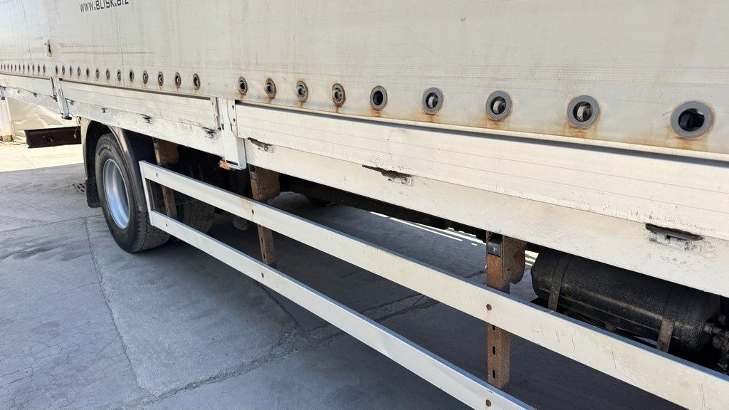 Iveco EuroCargo 160 E24 4X2 tarpaulin - air condition - משאית וילונות צד: תמונה 4 Iveco EuroCargo 160 E24 4X2 tarpaulin - air condition - משאית וילונות צד: תמונה 4