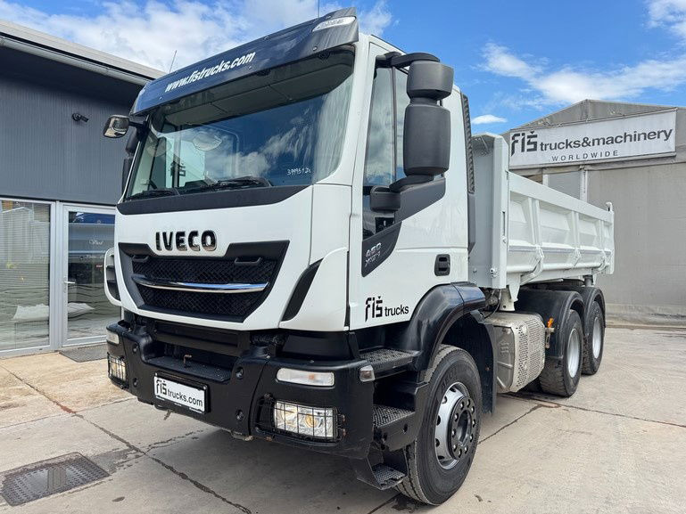 Iveco Trakker AD260 X46 Z 6x4 bordmatic tipper - מזהיר: תמונה 1 Iveco Trakker AD260 X46 Z 6x4 bordmatic tipper - מזהיר: תמונה 1