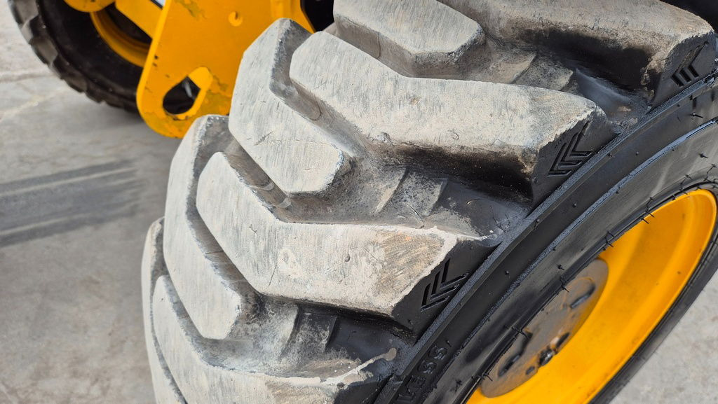 JCB 525-60 HI-VIZ - 2022 Year - 965 Hours - 6M - 2.5T - מלגזה: תמונה 5 JCB 525-60 HI-VIZ - 2022 Year - 965 Hours - 6M - 2.5T - מלגזה: תמונה 5