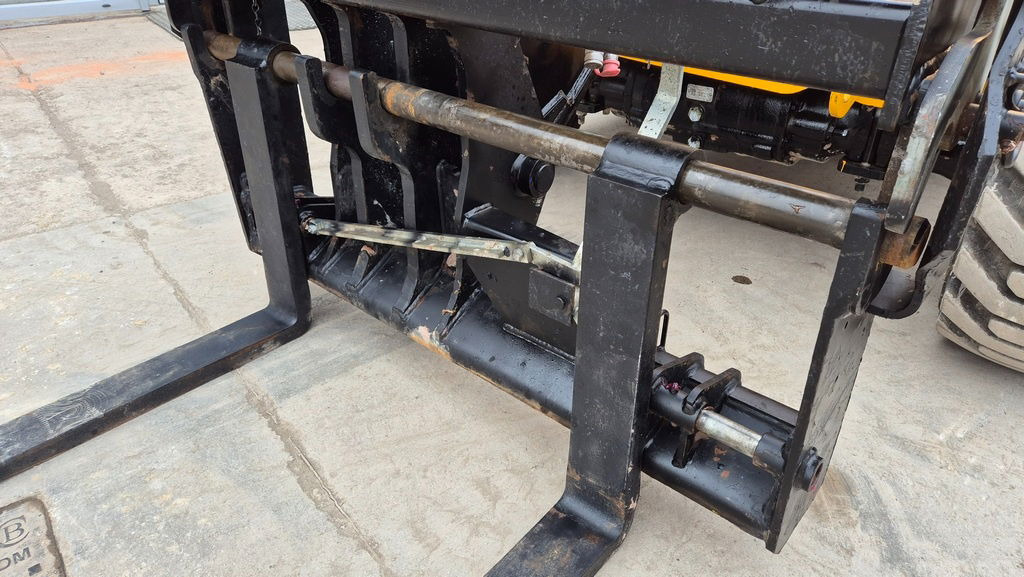 JCB 525-60 HI-VIZ - 2022 Year - 965 Hours - 6M - 2.5T - מלגזה: תמונה 3 JCB 525-60 HI-VIZ - 2022 Year - 965 Hours - 6M - 2.5T - מלגזה: תמונה 3