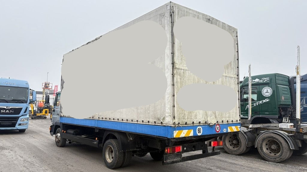 MAN 9.174 4x2 stake body+tarpaulin - משאית צד נופל/ שטוחה: תמונה 4 MAN 9.174 4x2 stake body+tarpaulin - משאית צד נופל/ שטוחה: תמונה 4