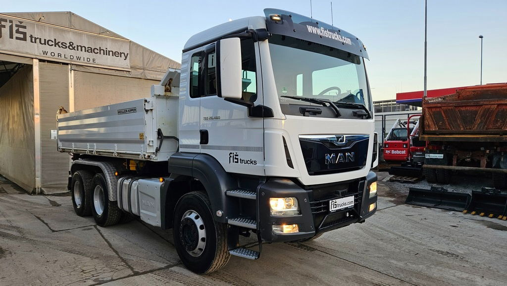 MAN TGS 26.460 6X4 meiller tipper - מזהיר: תמונה 2 MAN TGS 26.460 6X4 meiller tipper - מזהיר: תמונה 2