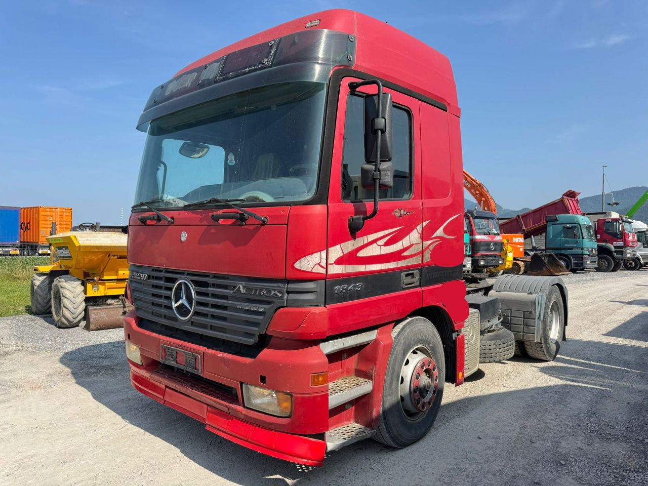 Mercedes-Benz Actros 1853 LS 4x2 tractor unit - air condition - יחידת טרקטור: תמונה 1 Mercedes-Benz Actros 1853 LS 4x2 tractor unit - air condition - יחידת טרקטור: תמונה 1