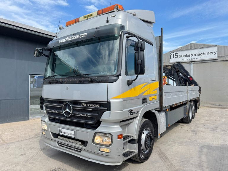 Mercedes-Benz Actros 2541 6x2 stake body - Hiab XS 144 Hipro 17.3M - משאית צד נופל/ שטוחה, משאית מנוף: תמונה 1 Mercedes-Benz Actros 2541 6x2 stake body - Hiab XS 144 Hipro 17.3M - משאית צד נופל/ שטוחה, משאית מנוף: תמונה 1