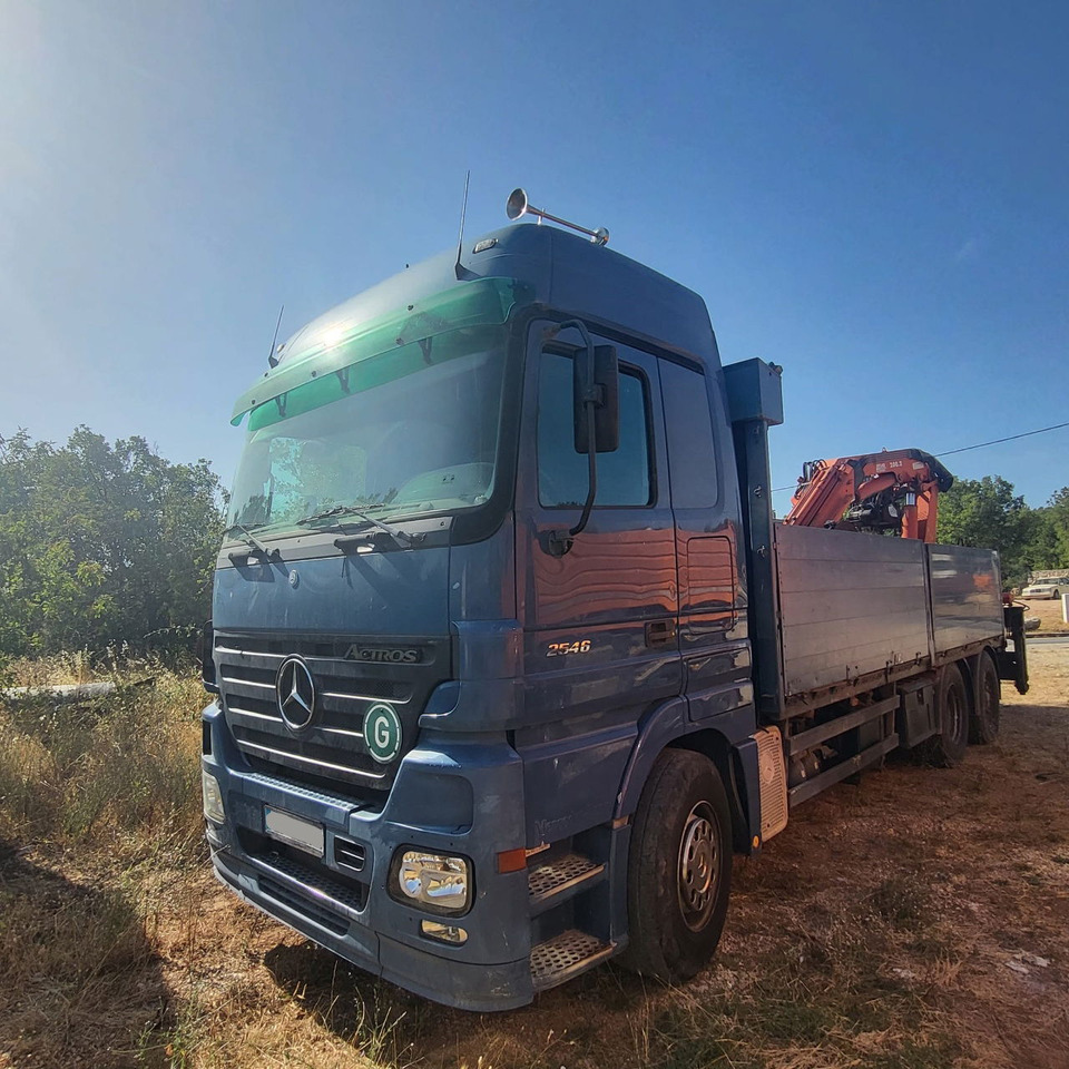 Mercedes-Benz Actros 2546 L 6x2 stake body - crane Atlas 200.2 - משאית צד נופל/ שטוחה, משאית מנוף: תמונה 1 Mercedes-Benz Actros 2546 L 6x2 stake body - crane Atlas 200.2 - משאית צד נופל/ שטוחה, משאית מנוף: תמונה 1
