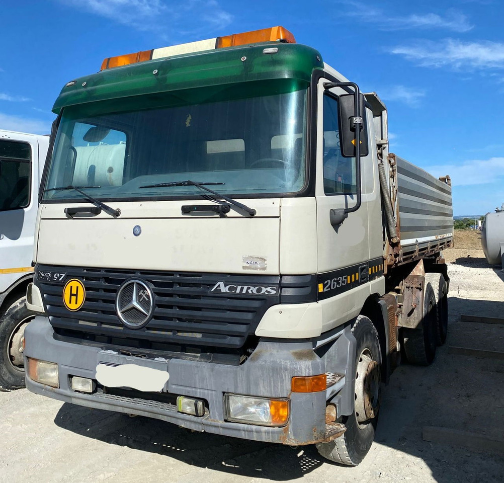 Mercedes-Benz Actros 2635 K 6X4 3 sided tipper - מזהיר: תמונה 2 Mercedes-Benz Actros 2635 K 6X4 3 sided tipper - מזהיר: תמונה 2