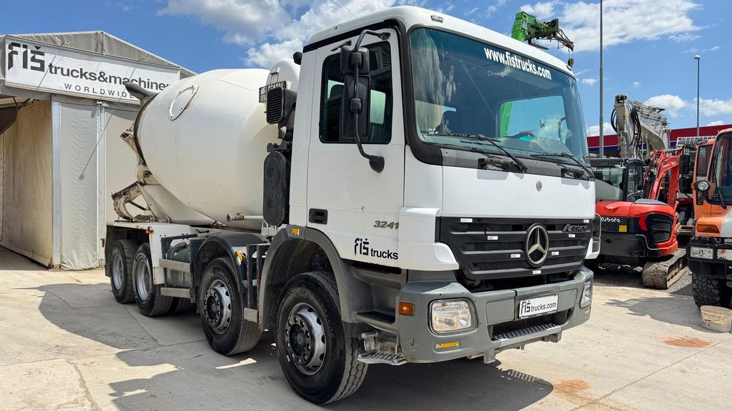 Mercedes-Benz Actros 3241 8x4 mixer 9m3 - משאית מערבלת בטון: תמונה 5 Mercedes-Benz Actros 3241 8x4 mixer 9m3 - משאית מערבלת בטון: תמונה 5