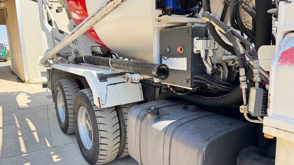 Mercedes-Benz Actros 3341 6x4 7m3 + 24m Cifa - משאית מערבלת בטון: תמונה 4 Mercedes-Benz Actros 3341 6x4 7m3 + 24m Cifa - משאית מערבלת בטון: תמונה 4