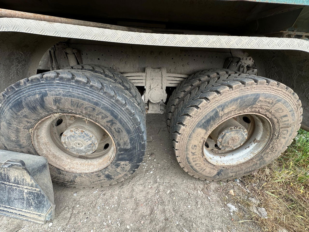 מזהיר Mercedes-Benz Actros 4141 K 8x6 mulda tipper - damaged: תמונה 29