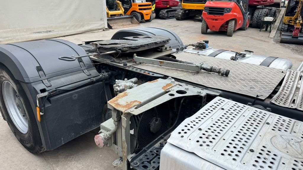 Mercedes-Benz Arocs 1842 4x4 HAD - tipper hydraulics - יחידת טרקטור: תמונה 4 Mercedes-Benz Arocs 1842 4x4 HAD - tipper hydraulics - יחידת טרקטור: תמונה 4