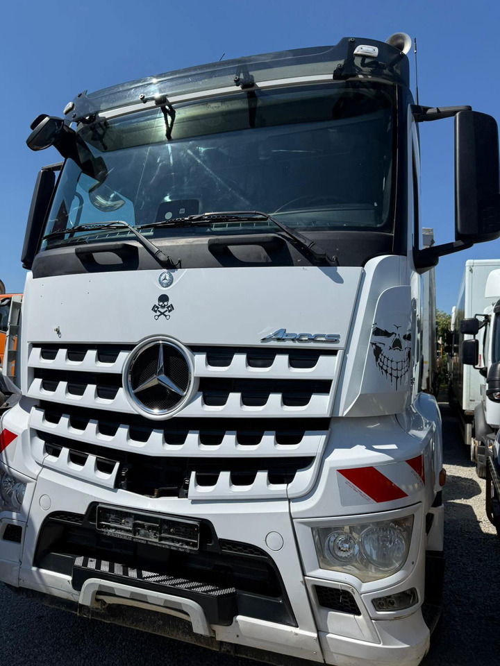 Mercedes-Benz Arocs 1851 LS HAD 4X4 - Euro 6 - retarder - tipper hydraulics - יחידת טרקטור: תמונה 2 Mercedes-Benz Arocs 1851 LS HAD 4X4 - Euro 6 - retarder - tipper hydraulics - יחידת טרקטור: תמונה 2