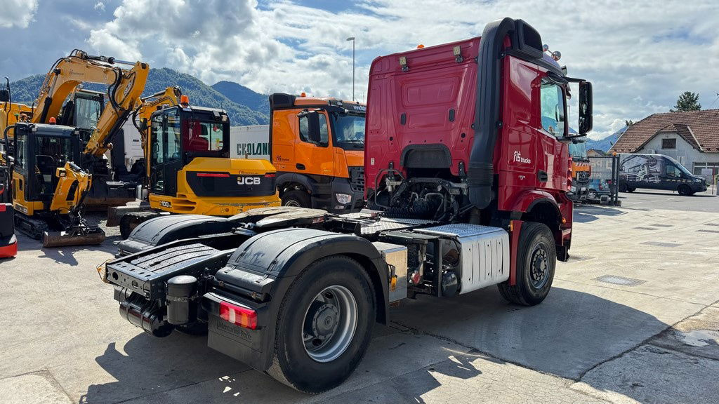 Mercedes-Benz Arocs 1945 HAD 4X4 tractor unit - tipper hydraulics - retarder - יחידת טרקטור: תמונה 5 Mercedes-Benz Arocs 1945 HAD 4X4 tractor unit - tipper hydraulics - retarder - יחידת טרקטור: תמונה 5