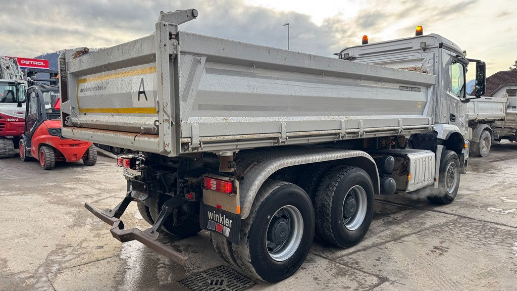 Mercedes-Benz Arocs 2643 6X4 meiller bordmatic tipper - מזהיר: תמונה 5 Mercedes-Benz Arocs 2643 6X4 meiller bordmatic tipper - מזהיר: תמונה 5