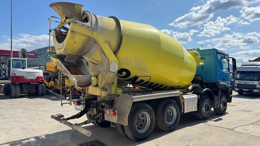 Mercedes-Benz Arocs 3543 8x4 schwing mixer 9m3 - משאית מערבלת בטון: תמונה 4 Mercedes-Benz Arocs 3543 8x4 schwing mixer 9m3 - משאית מערבלת בטון: תמונה 4