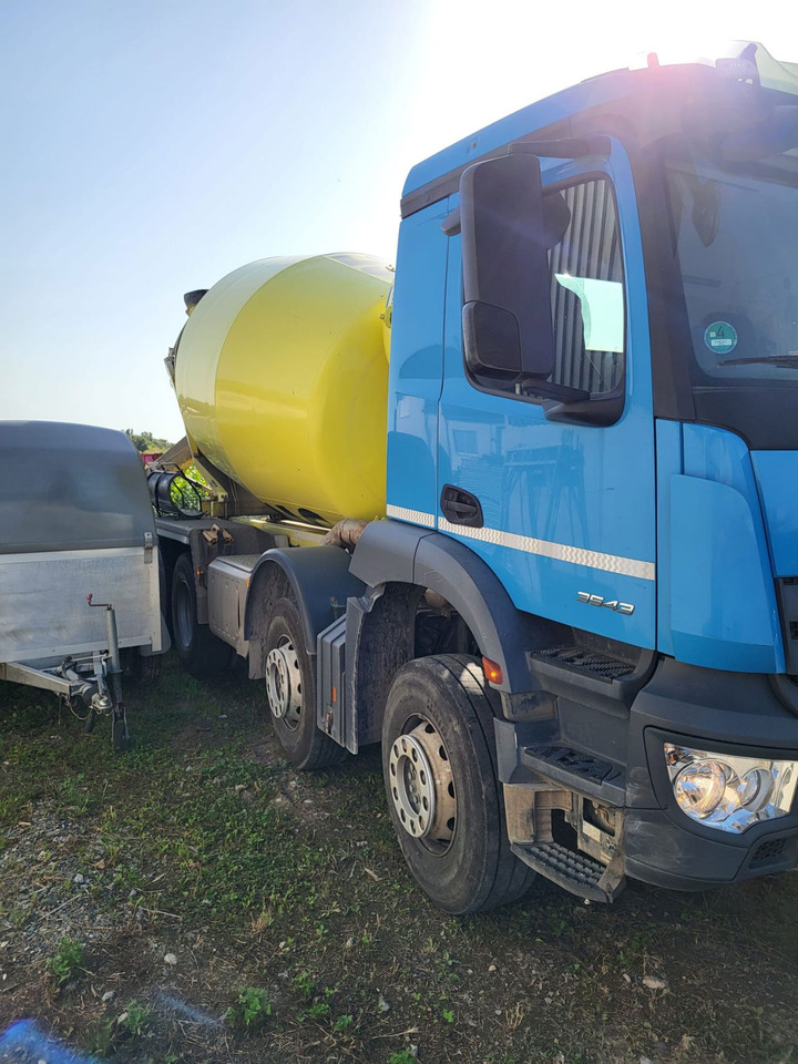Mercedes-Benz Arocs 3543 8x4 schwing mixer 9m3 - משאית מערבלת בטון: תמונה 3 Mercedes-Benz Arocs 3543 8x4 schwing mixer 9m3 - משאית מערבלת בטון: תמונה 3