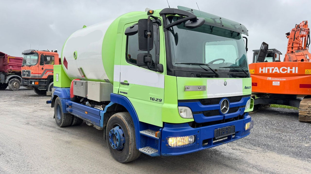 Mercedes-Benz Atego 1529 K 4X2 LPG Omsp Macola P27BN 11.000L - משאית מכל: תמונה 3 Mercedes-Benz Atego 1529 K 4X2 LPG Omsp Macola P27BN 11.000L - משאית מכל: תמונה 3