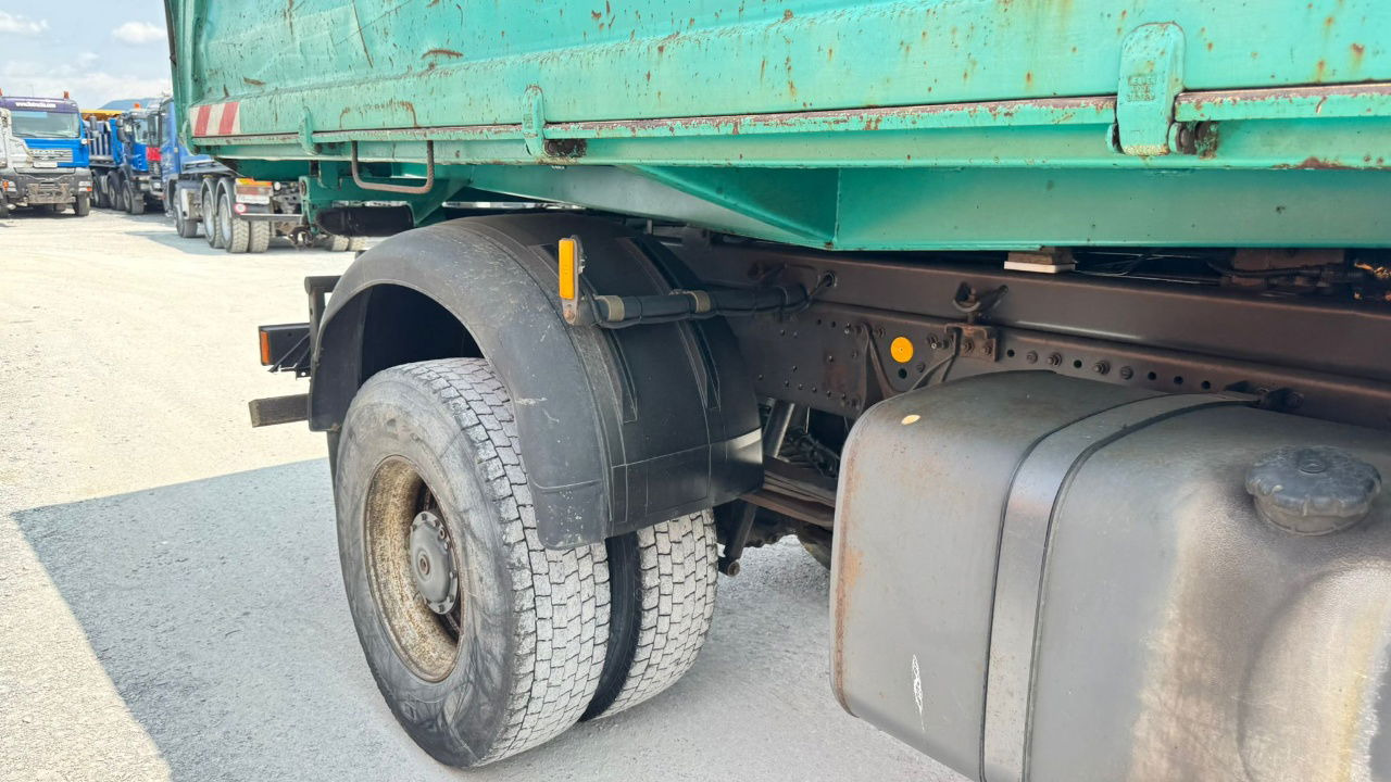 Mercedes-Benz Axor 1829 K 4x4 meiller tipper - Spring - מזהיר: תמונה 4 Mercedes-Benz Axor 1829 K 4x4 meiller tipper - Spring - מזהיר: תמונה 4
