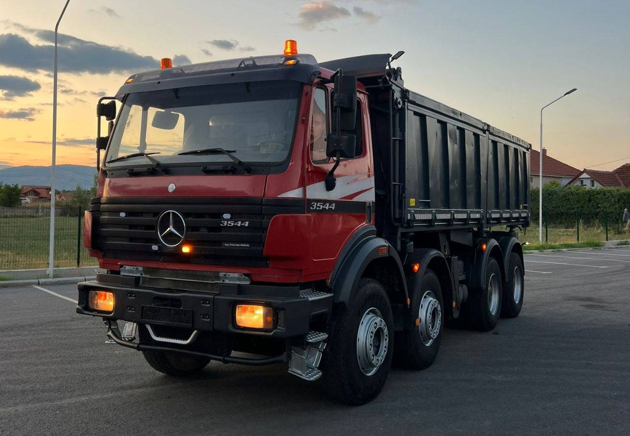 Mercedes-Benz SK 3544 8X4 K tipper - AC - retarder - מכונות אחרות: תמונה 1 Mercedes-Benz SK 3544 8X4 K tipper - AC - retarder - מכונות אחרות: תמונה 1