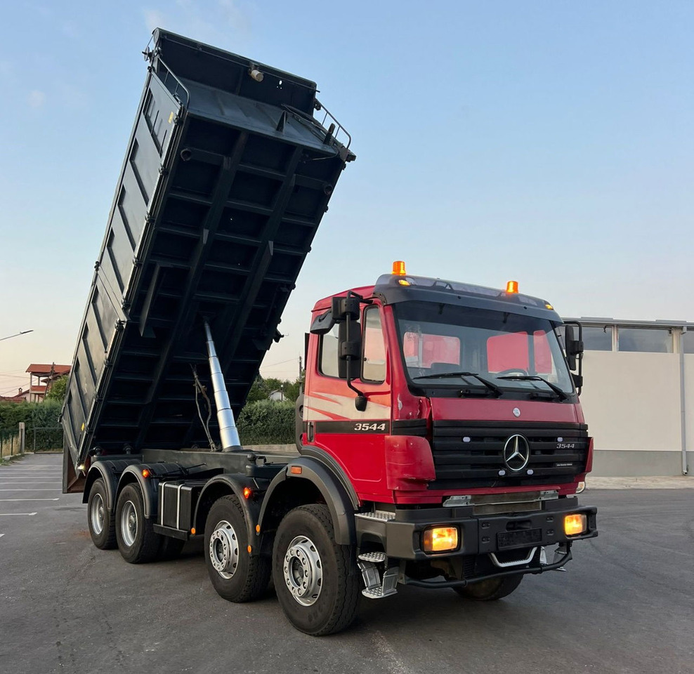 Mercedes-Benz SK 3544 8X4 K tipper - AC - retarder - מכונות אחרות: תמונה 5 Mercedes-Benz SK 3544 8X4 K tipper - AC - retarder - מכונות אחרות: תמונה 5