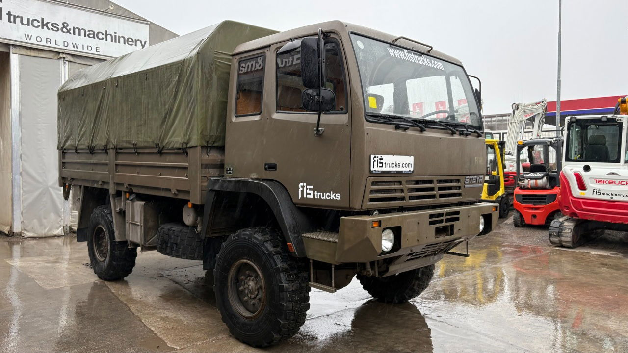 Steyr 12M18 4X4 stake body - 62.000km - משאית וילונות צד: תמונה 2 Steyr 12M18 4X4 stake body - 62.000km - משאית וילונות צד: תמונה 2