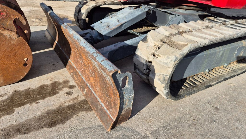 Takeuchi TB138FR - Powertilt - 3X Buckets - 2015 Year - מיני מחפר: תמונה 5 Takeuchi TB138FR - Powertilt - 3X Buckets - 2015 Year - מיני מחפר: תמונה 5