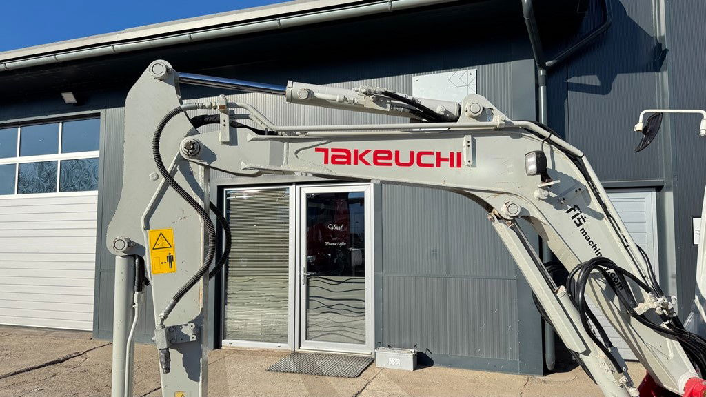 Takeuchi TB230 - 2019 Year - 2435 Hours - 2X Buckets - NEW Tracks - מיני מחפר: תמונה 3 Takeuchi TB230 - 2019 Year - 2435 Hours - 2X Buckets - NEW Tracks - מיני מחפר: תמונה 3