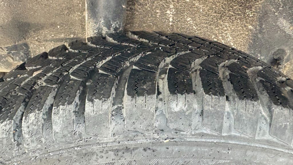 Toyota Yaris 1.3 - Petrol - 5 Doors - AC - מכונות אחרות: תמונה 5 Toyota Yaris 1.3 - Petrol - 5 Doors - AC - מכונות אחרות: תמונה 5