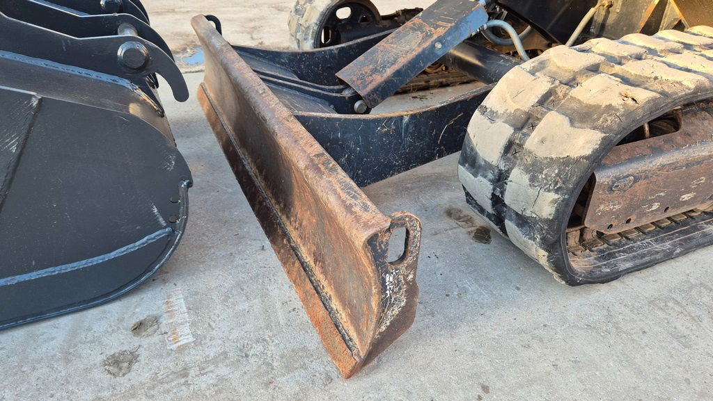 Yanmar VIO33-6 - Powertilt - 3X NEW Buckets - 2020 - מיני מחפר: תמונה 5 Yanmar VIO33-6 - Powertilt - 3X NEW Buckets - 2020 - מיני מחפר: תמונה 5