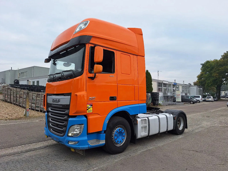 DAF XF 460 XF 460 MET ZF RETARDER - יחידת טרקטור: תמונה 1 DAF XF 460 XF 460 MET ZF RETARDER - יחידת טרקטור: תמונה 1