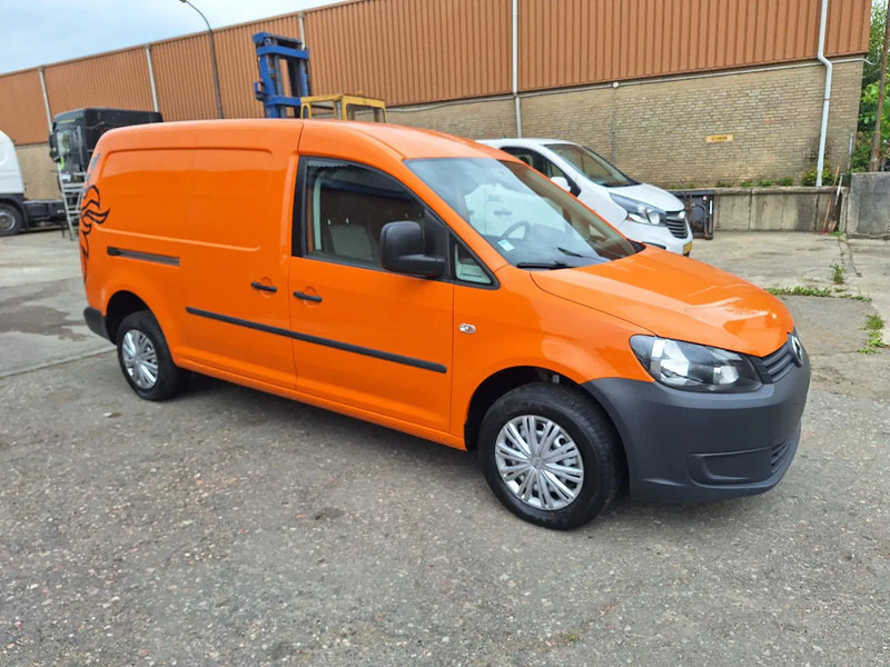 Volkswagen Caddy Caddy Maxi 4x4 2.0 TDI - מכונית: תמונה 3 Volkswagen Caddy Caddy Maxi 4x4 2.0 TDI - מכונית: תמונה 3