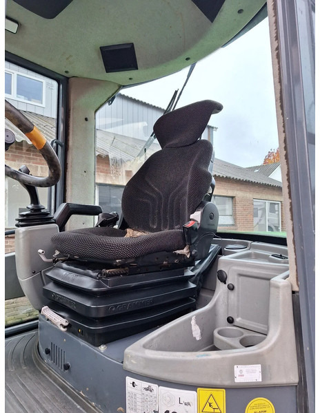 מעמיס רצועות קומפקטי Yanmar V80: תמונה 13 מעמיס רצועות קומפקטי Yanmar V80: תמונה 13