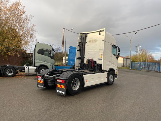 Volvo FH - יחידת טרקטור: תמונה 3 Volvo FH - יחידת טרקטור: תמונה 3