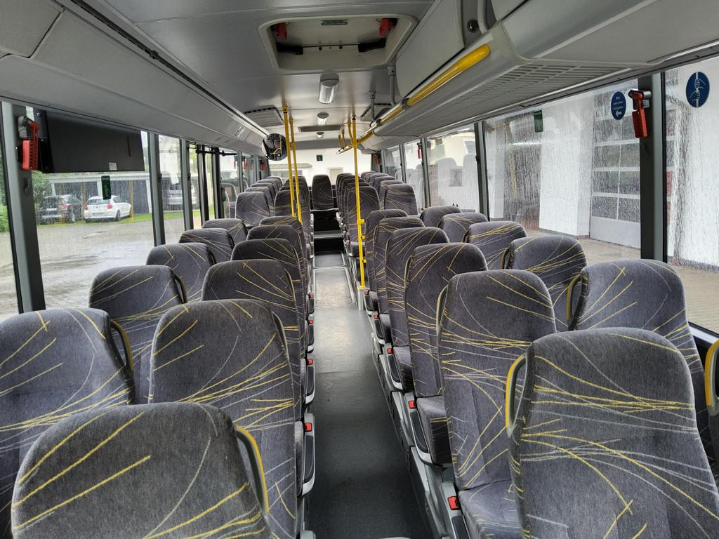 Mercedes Benz O 560 Intouro Euro 6 / Klima / Automatik / Lift - אוטובוס פרברים: תמונה 5 Mercedes Benz O 560 Intouro Euro 6 / Klima / Automatik / Lift - אוטובוס פרברים: תמונה 5