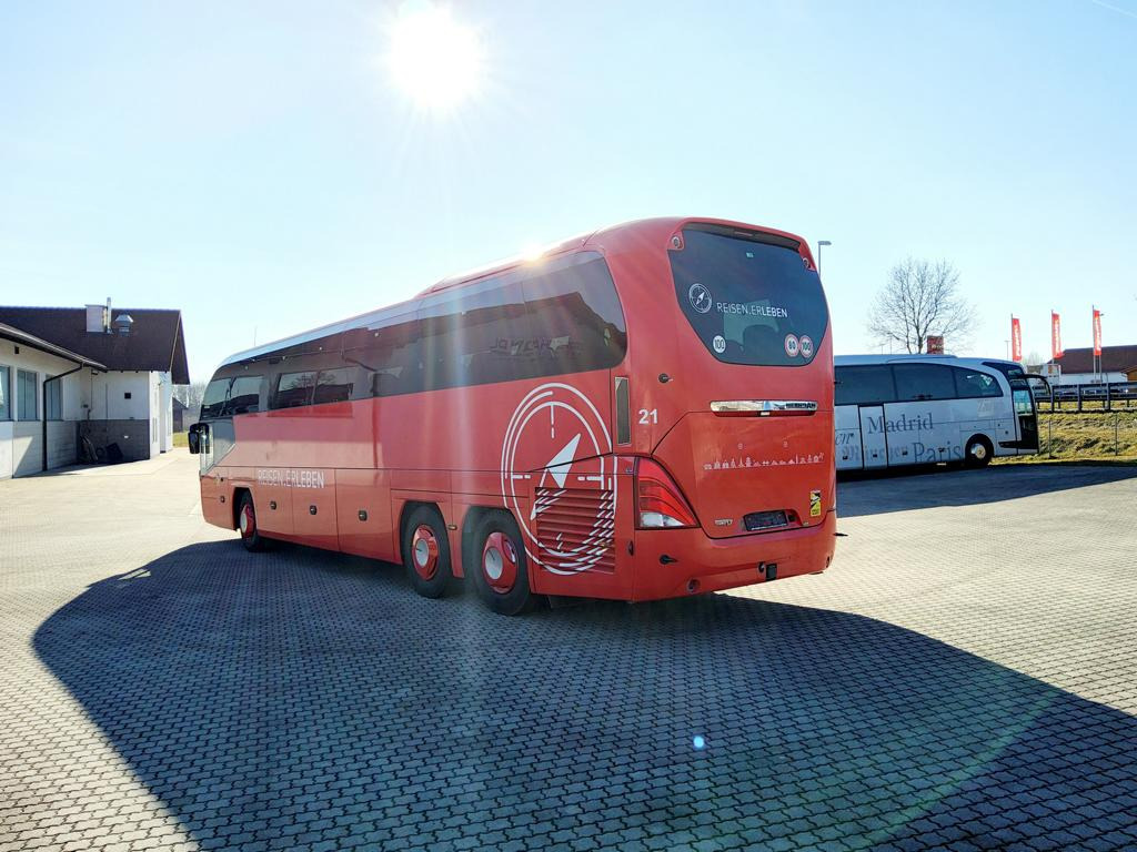 Neoplan Cityliner P15 Euro 6 / 53 Sitze - אוטובוס בין עירוני: תמונה 3 Neoplan Cityliner P15 Euro 6 / 53 Sitze - אוטובוס בין עירוני: תמונה 3