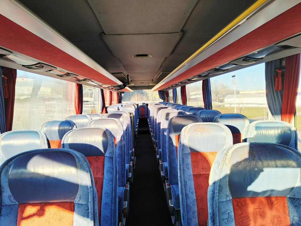 Setra S 415 GT HD 6 Gang / 50 Sitze - אוטובוס בין עירוני: תמונה 5 Setra S 415 GT HD 6 Gang / 50 Sitze - אוטובוס בין עירוני: תמונה 5