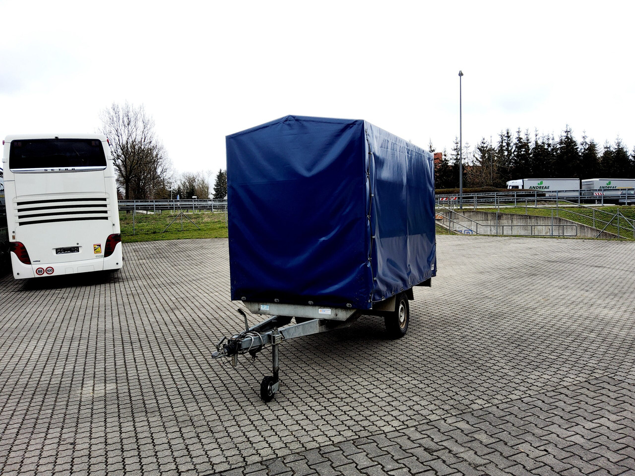 WM Mayer HLCE Anhänger / Fahrradanhänger - קרון נגרר למכונית, קרון נגרר עם וילונות צד: תמונה 2 WM Mayer HLCE Anhänger / Fahrradanhänger - קרון נגרר למכונית, קרון נגרר עם וילונות צד: תמונה 2