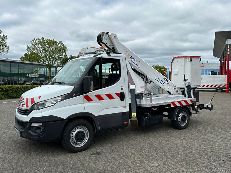 Iveco Daily 35S14 14 meter, 4x stamped, 649 working hours - כלי רכב מסחרי: תמונה 4 Iveco Daily 35S14 14 meter, 4x stamped, 649 working hours - כלי רכב מסחרי: תמונה 4