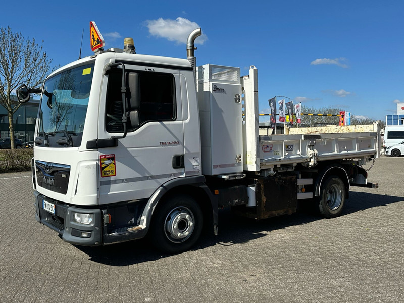 MAN TGL 8.220 2 sides tipper Kipper - מזהיר: תמונה 5 MAN TGL 8.220 2 sides tipper Kipper - מזהיר: תמונה 5