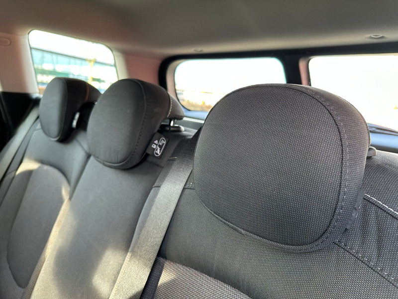 מכונית MINI Clubman One  APK 24-03-2027 Apple Carplay: תמונה 16