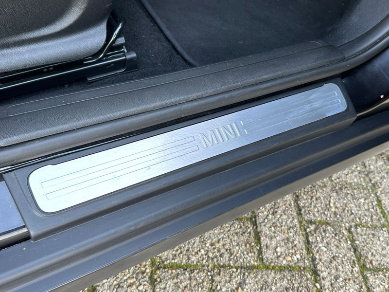 מכונית MINI Clubman One  APK 24-03-2027 Apple Carplay: תמונה 12